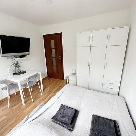 Anielewicza 26 Rooms Warsaw Ngoại thất bức ảnh