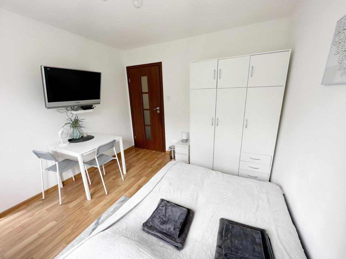 Anielewicza 26 Rooms Warsaw Ngoại thất bức ảnh